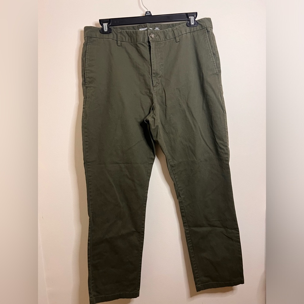 4/$25 Men’s old navy green khaki dress pants size 38x32 slim